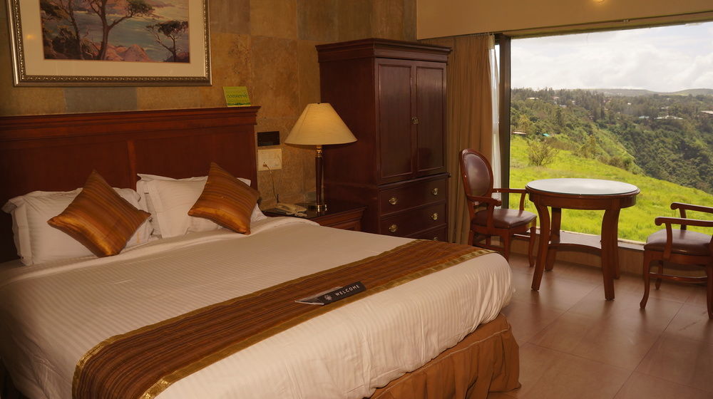 Ravine Hotel Panchgani Exterior photo