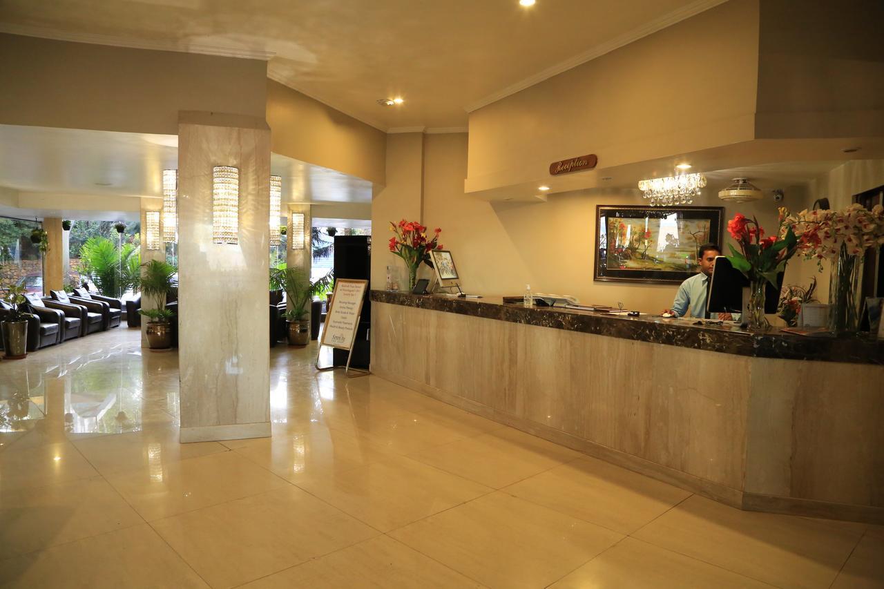 Ravine Hotel Panchgani Exterior photo