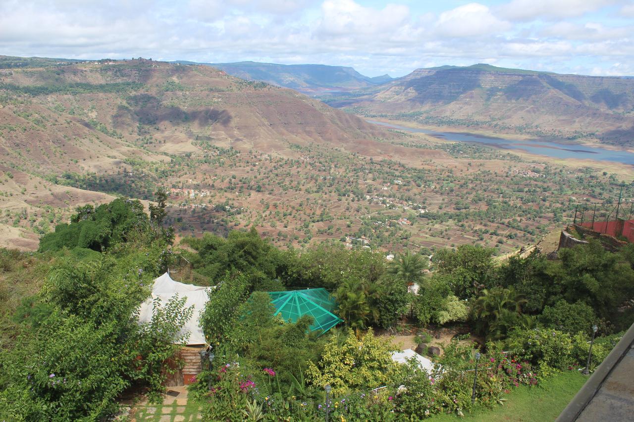 Ravine Hotel Panchgani Exterior photo