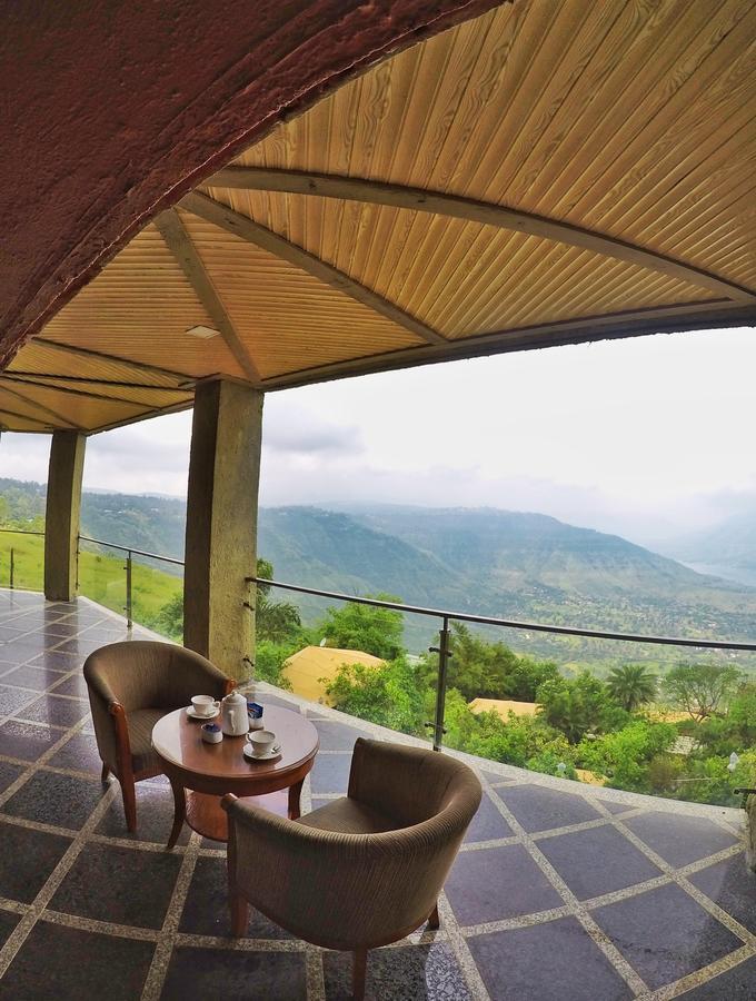 Ravine Hotel Panchgani Exterior photo