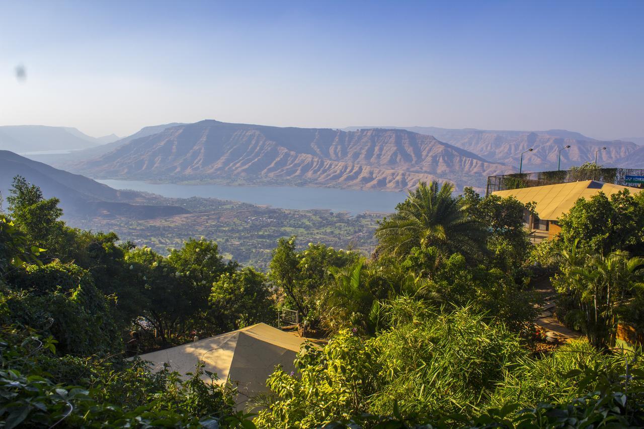 Ravine Hotel Panchgani Exterior photo