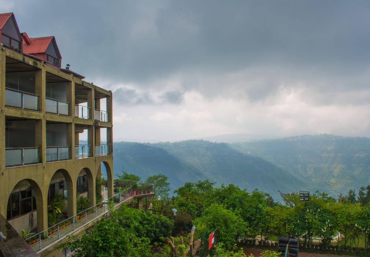 Ravine Hotel Panchgani Exterior photo